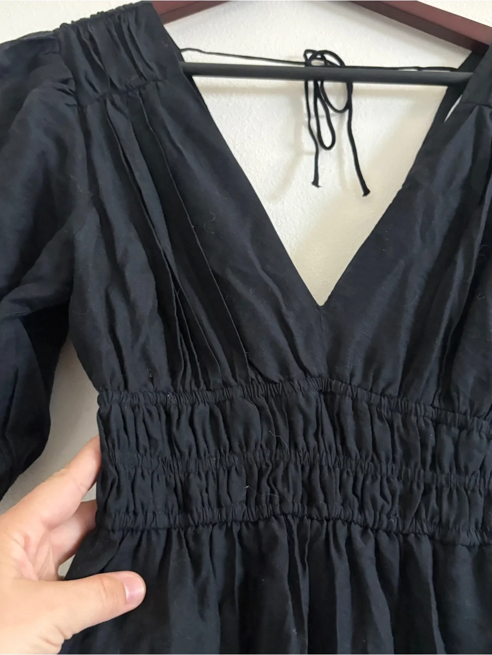 Women’s Abercrombie & Fitch Floaty Plunge Puff Sleeve Maxi Dress Black Small